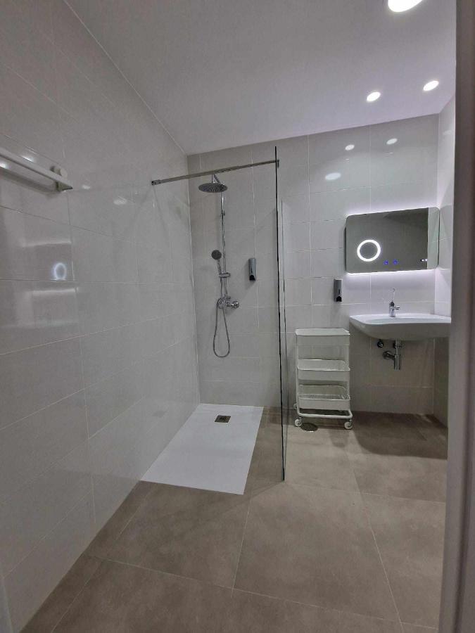 Moderno Apartamento 3 En Calle Marmoles Málaga Exterior foto