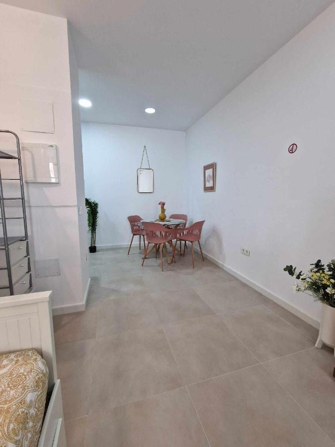 Moderno Apartamento 3 En Calle Marmoles Málaga Exterior foto